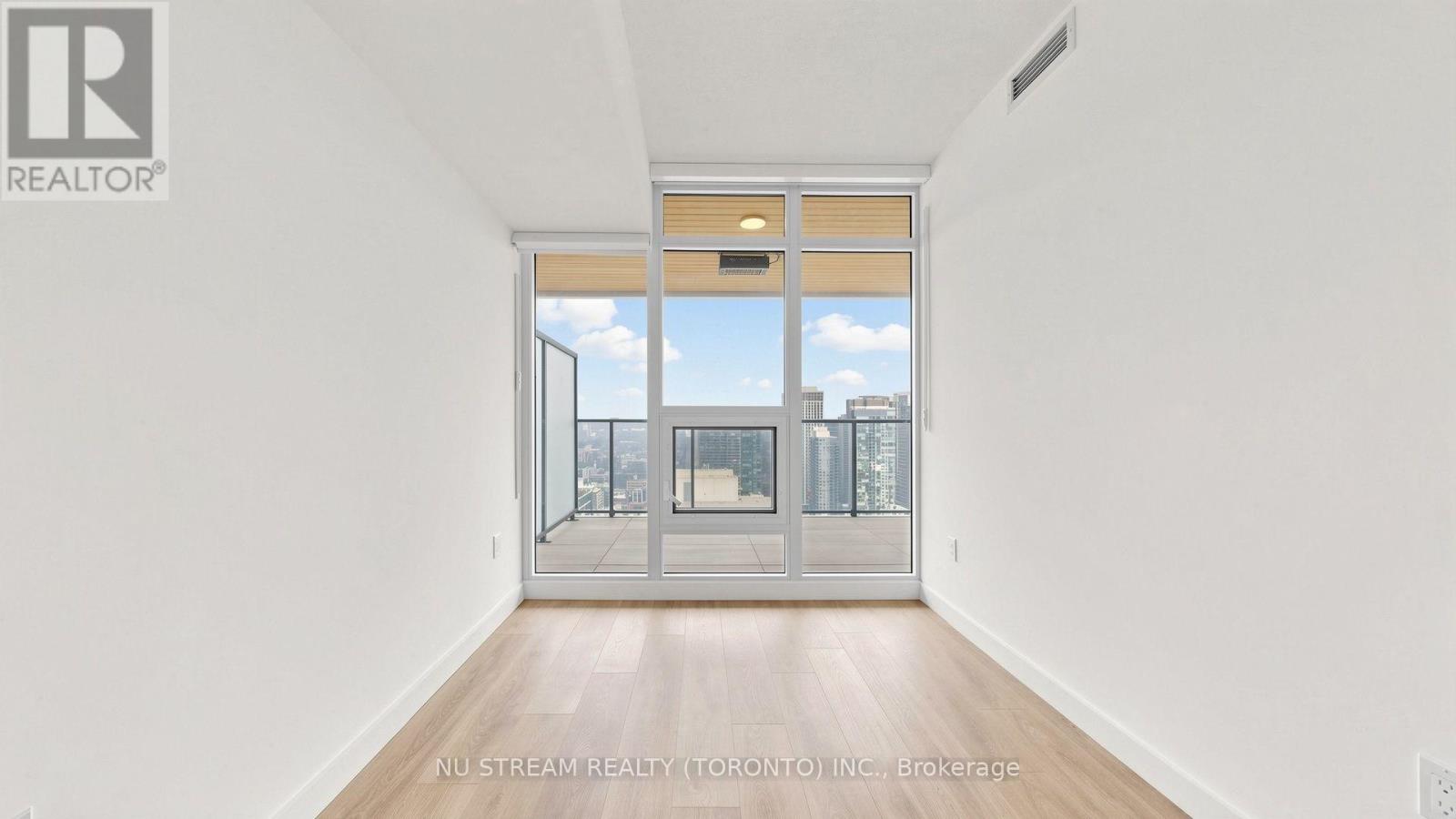 #4805 3 CONCORD CITYPLACE WAY - 23