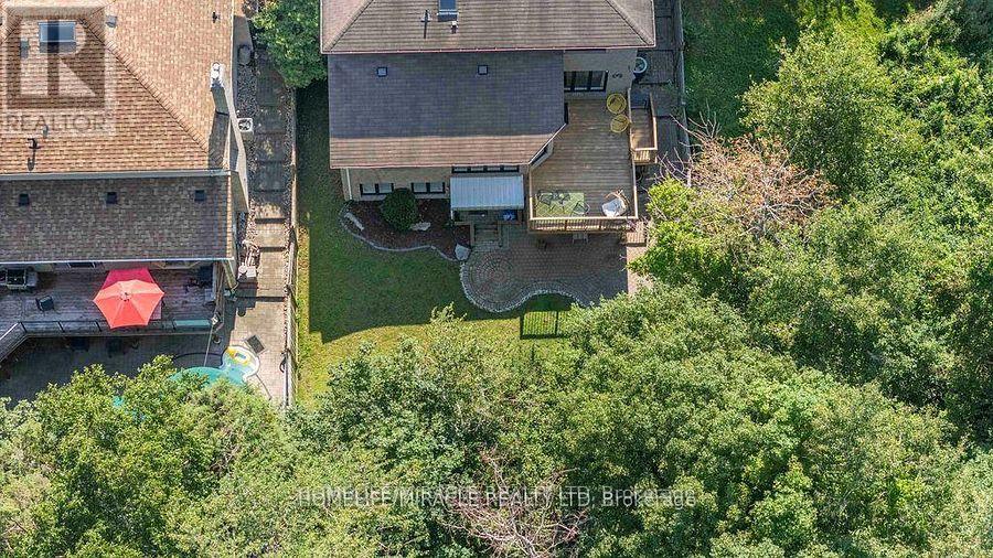 987 COPPERFIELD DRIVE - Image 3