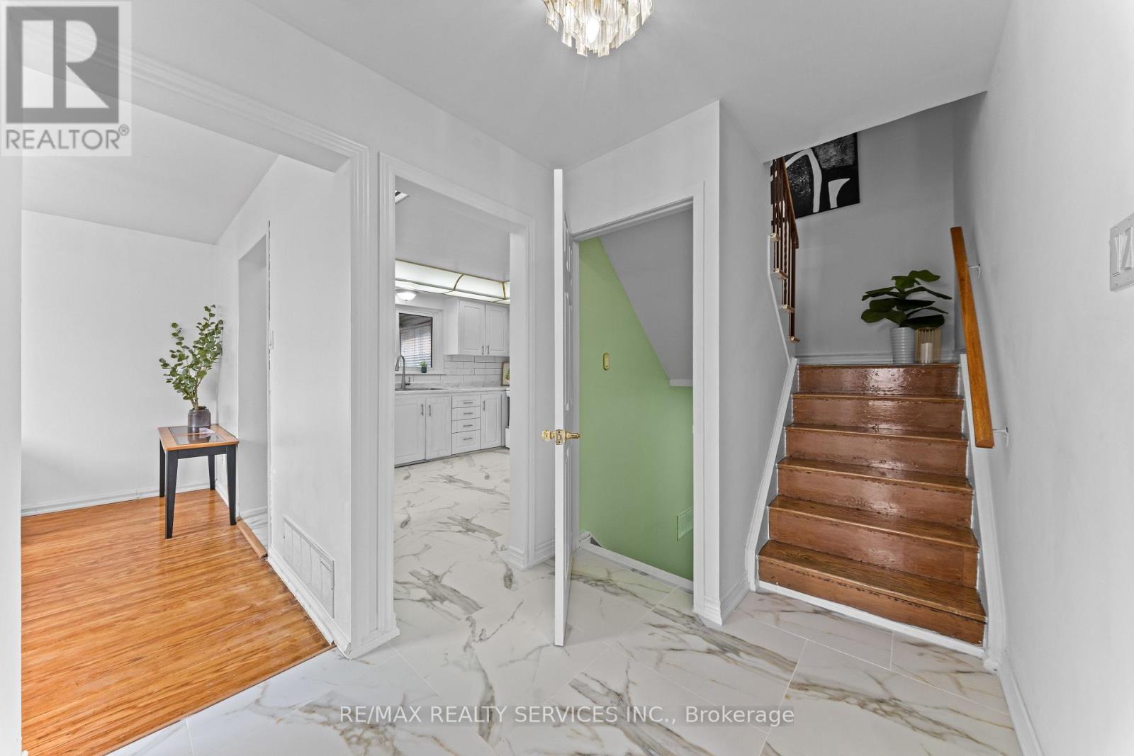 34 CATHCART CRESCENT - 34