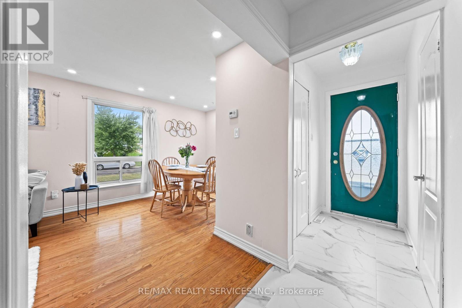 34 CATHCART CRESCENT - 5