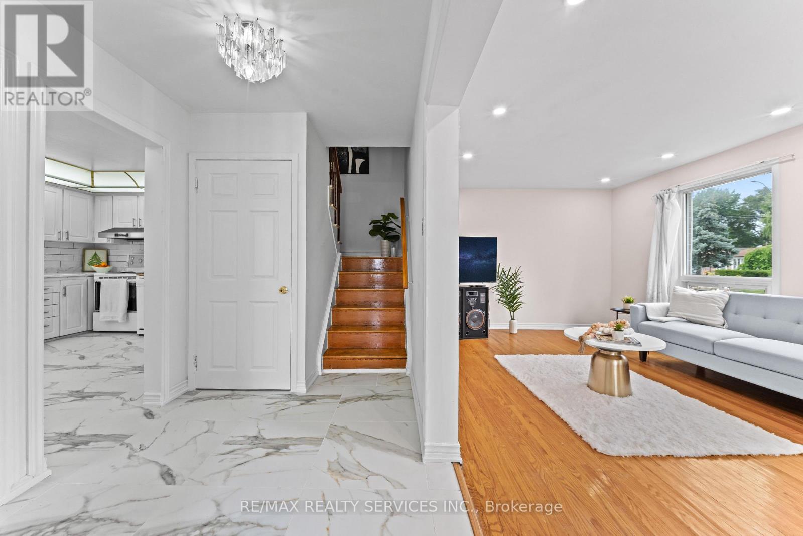 34 CATHCART CRESCENT - 6
