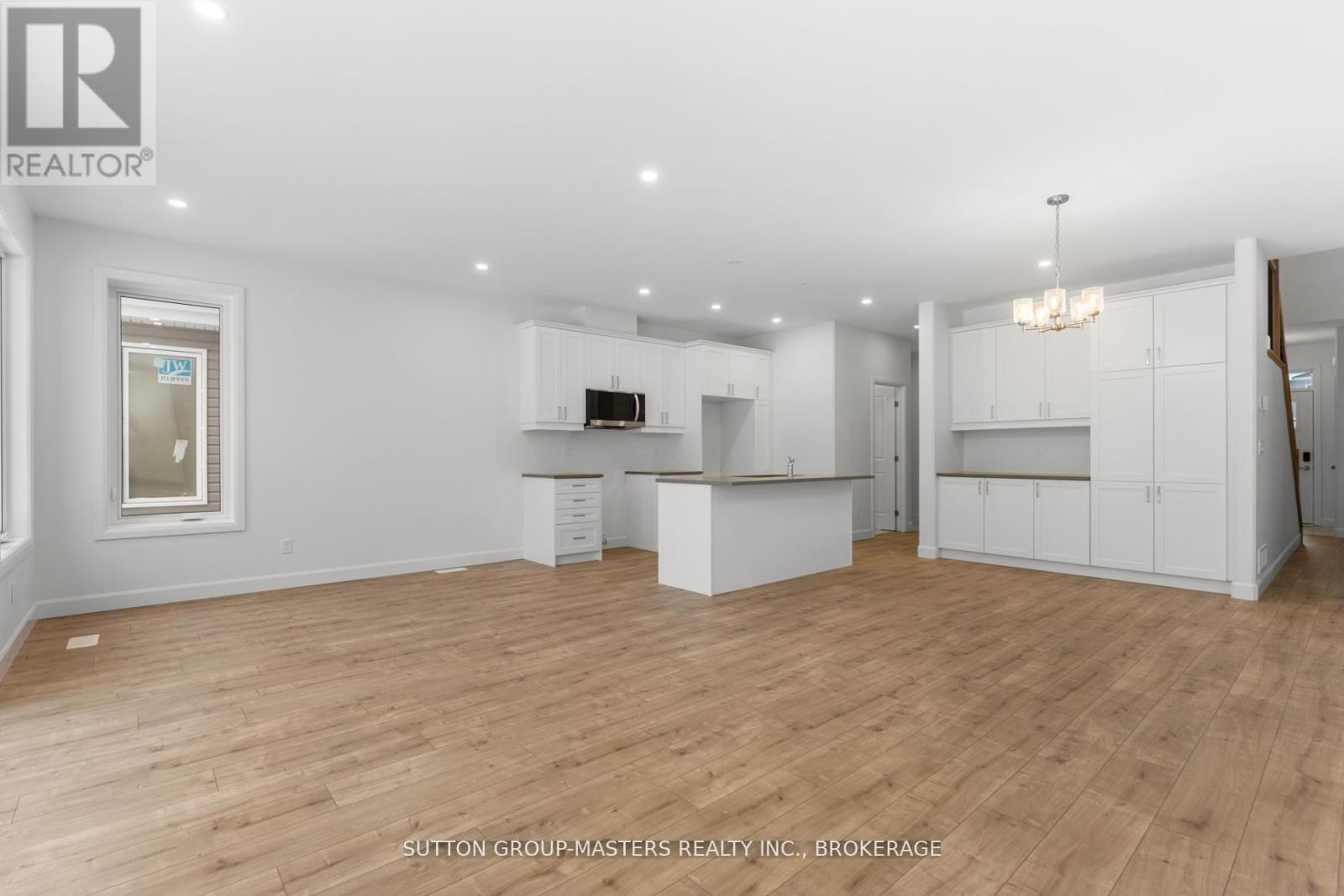 216 SUPERIOR DRIVE - 12