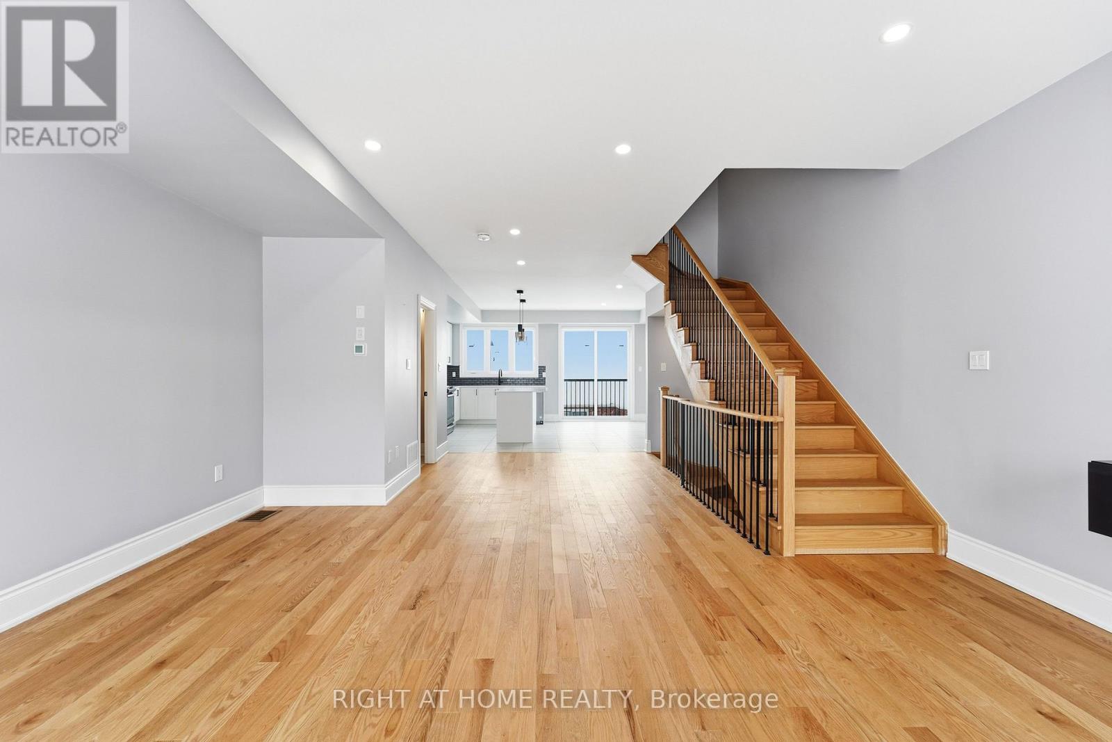 57 DROVER CIRCLE - 18