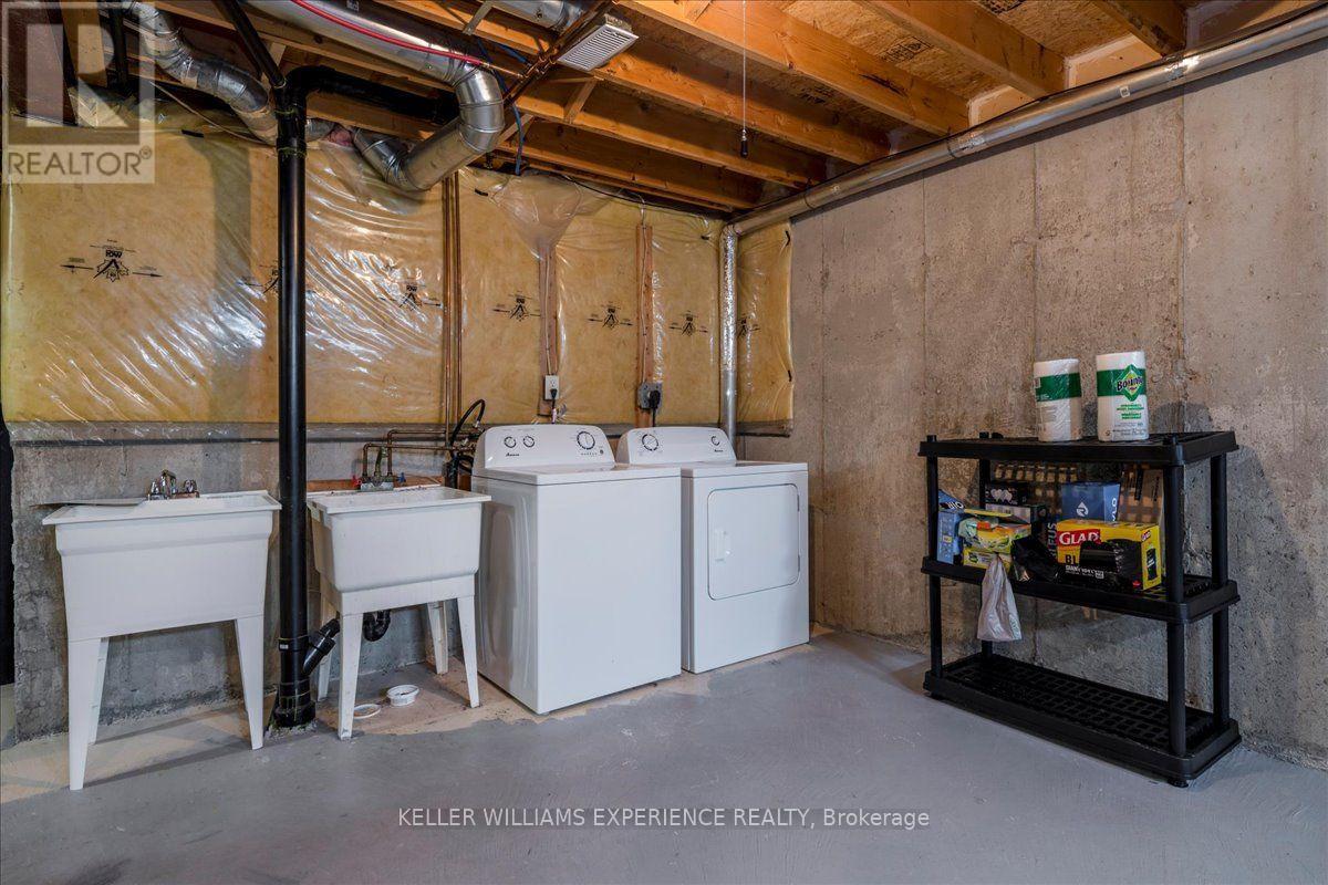 10 SUNSET PLACE - Image 21