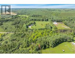 5609 Line 4 N, Oro Medonte, ON L0K1N0 Photo 16