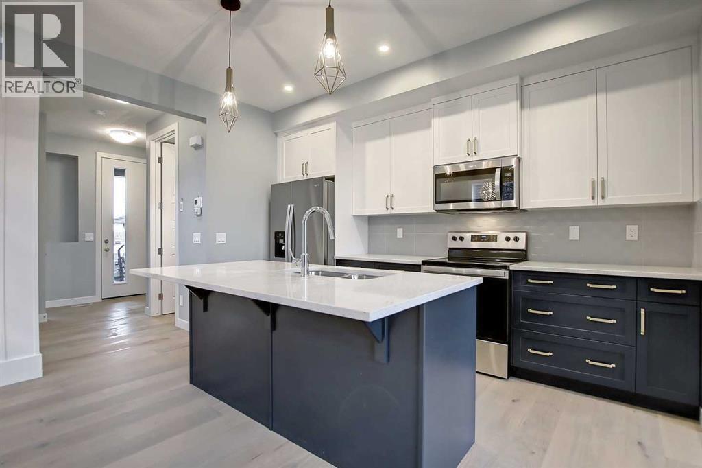 2085 Cobblespring Avenue SW - 4