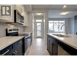 Primary Bedroom - 2085 Cobblespring Avenue Sw, Airdrie, AB T4B5Z6 Photo 6