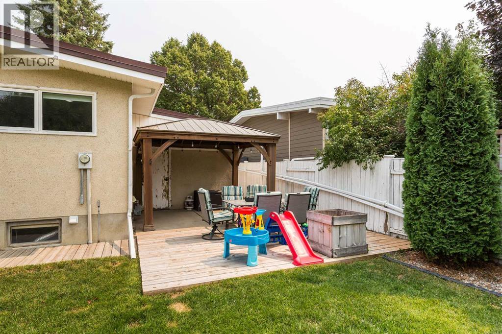 2110 36 Street South - Photo 35