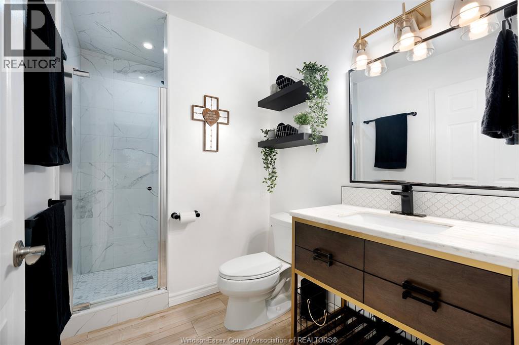 9280 SERVICE ROAD - Image 30