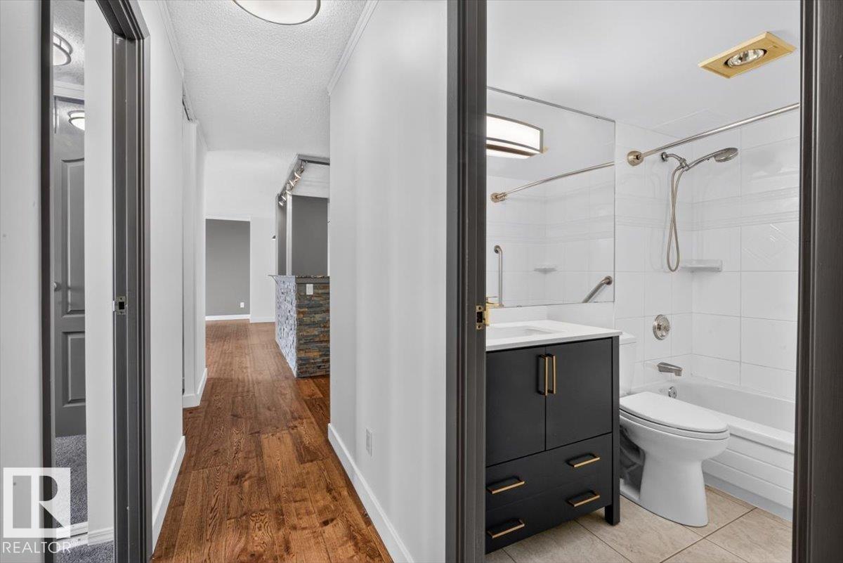 #506 12121 JASPER AV NW - 26