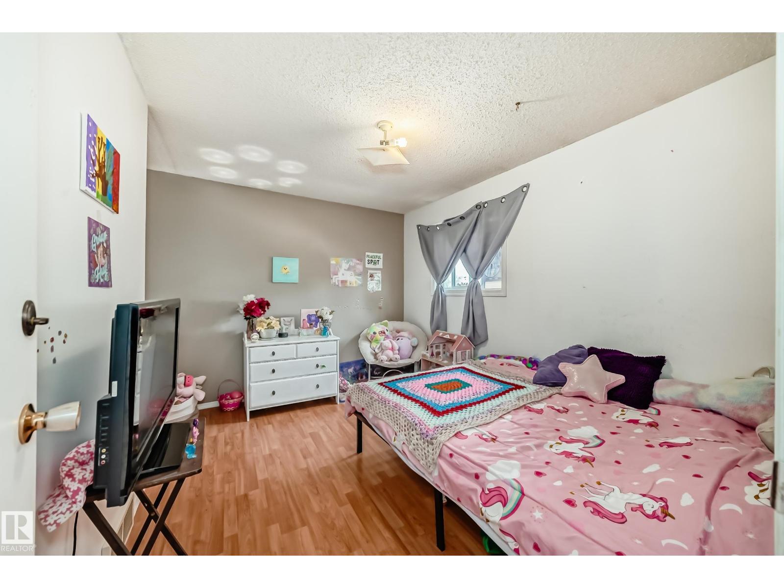9323 Morinville DR - 26