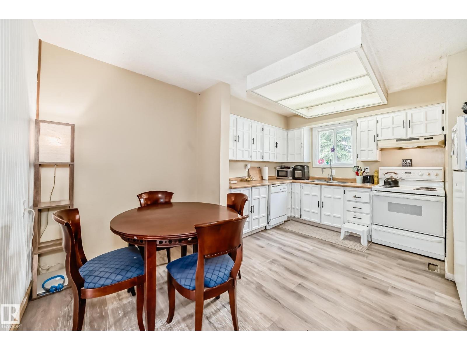 9323 Morinville DR - 5