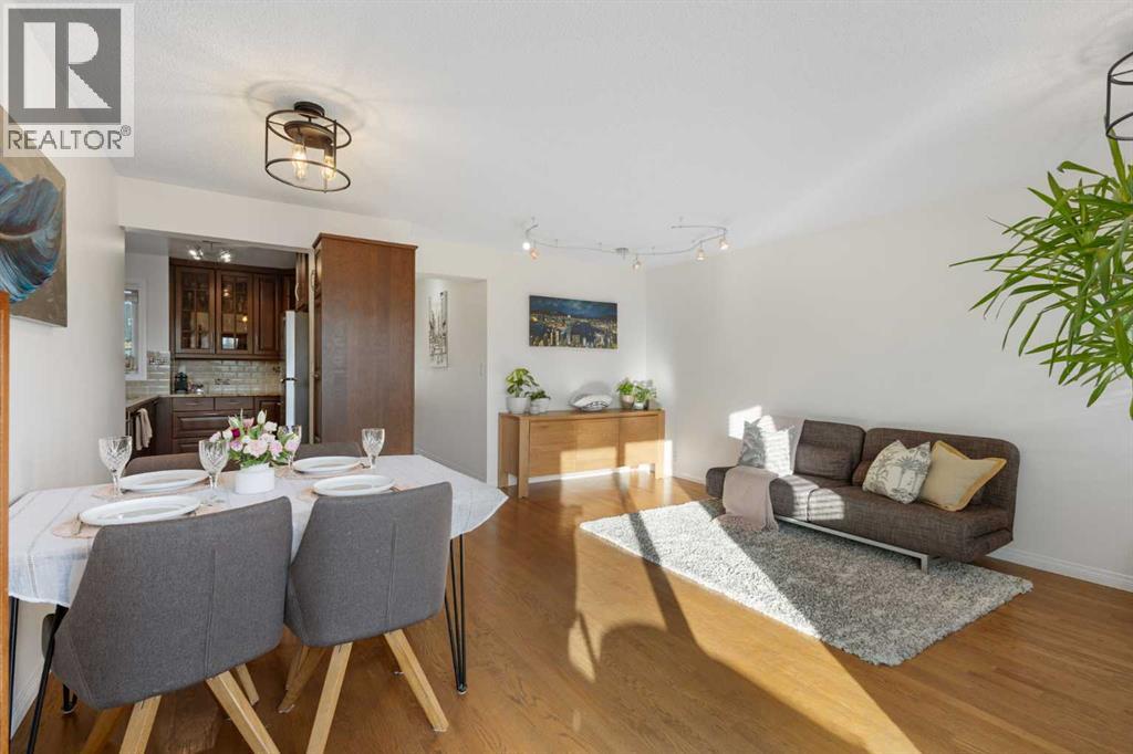 1629 29 Avenue SW - 7
