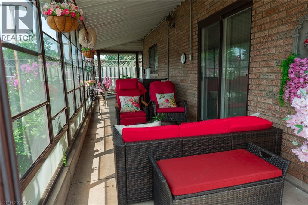 43 HENLEY Drive - 29