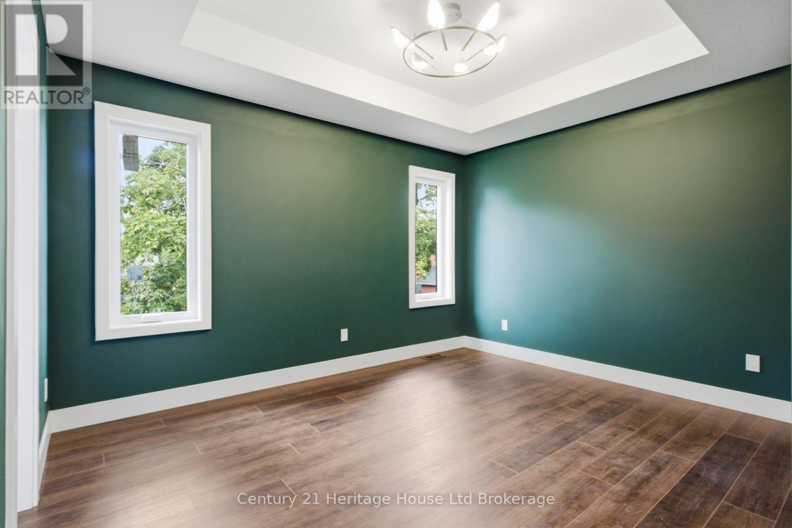 79 METCALF STREET - 24