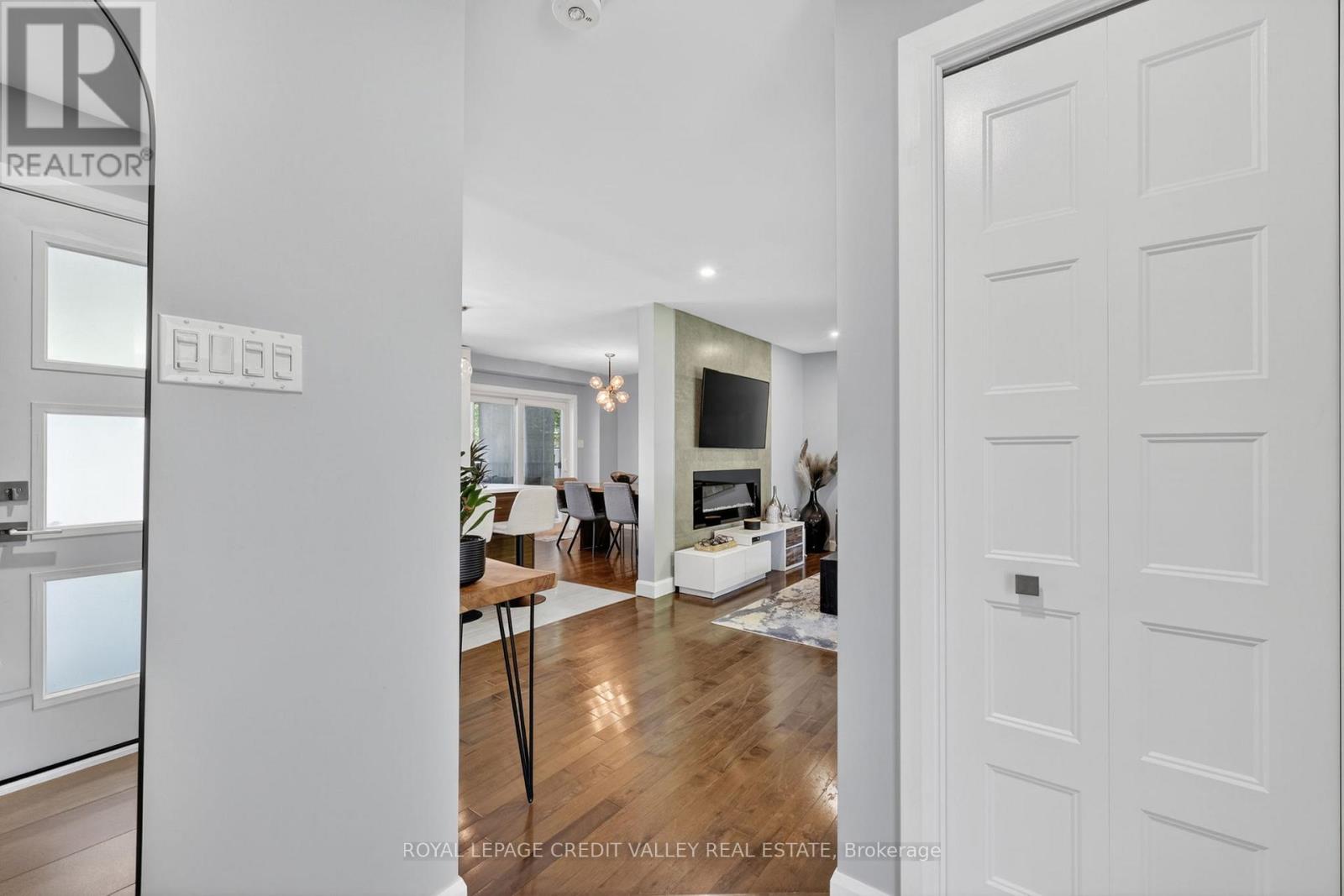 185 BARTLEY BULL PARKWAY - 6