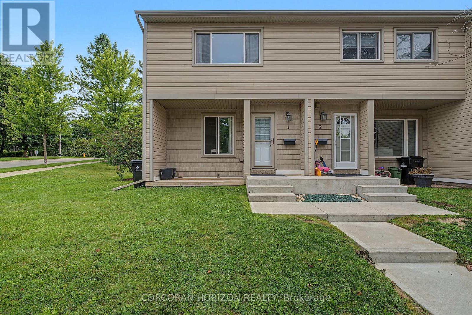 1 - 15 GREEN VALLEY DRIVE — photo 2