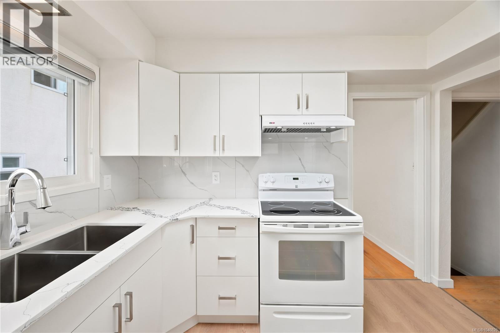 560 Mountfield St - 8