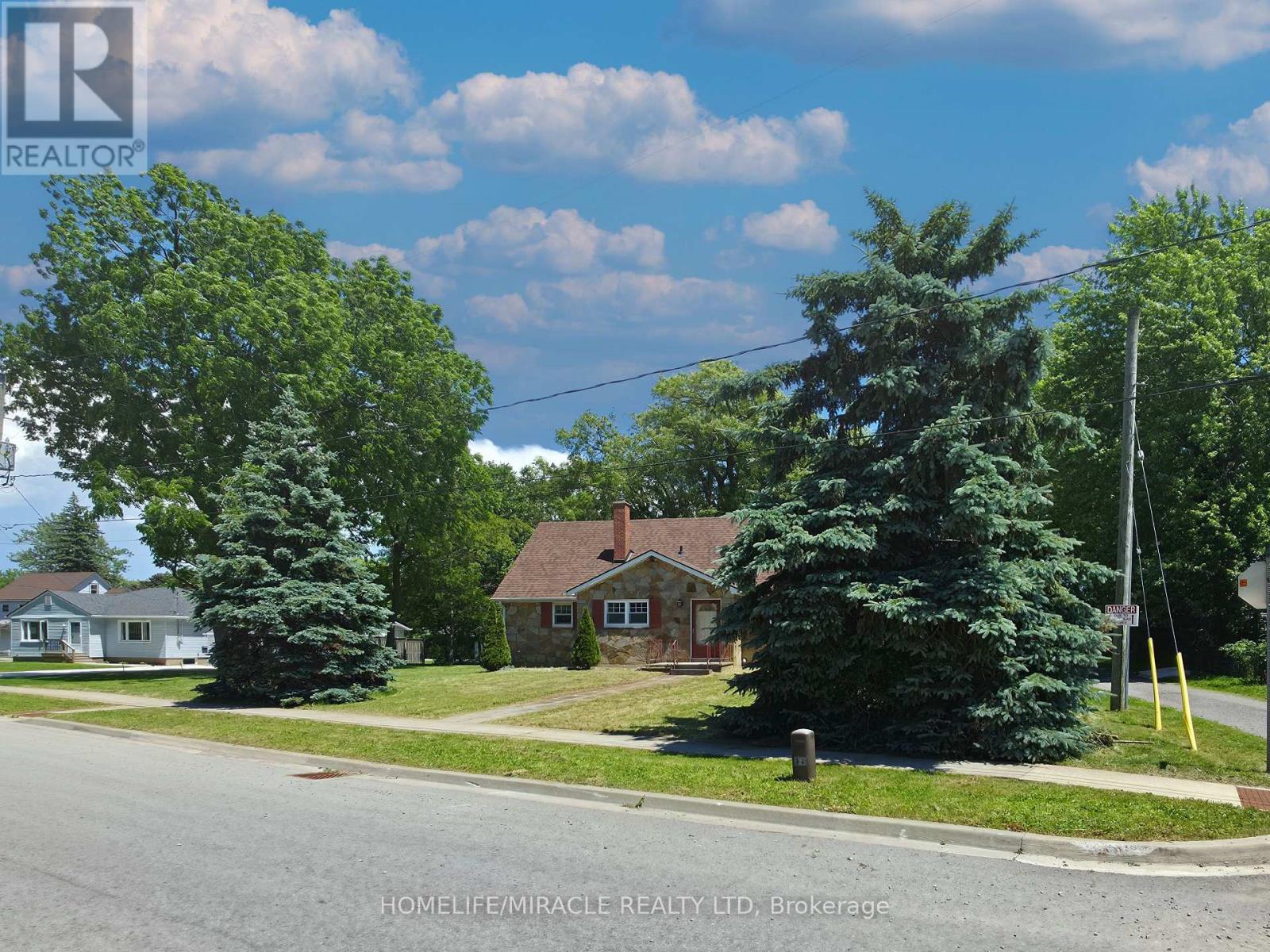 17 GODERICH STREET - Image 4