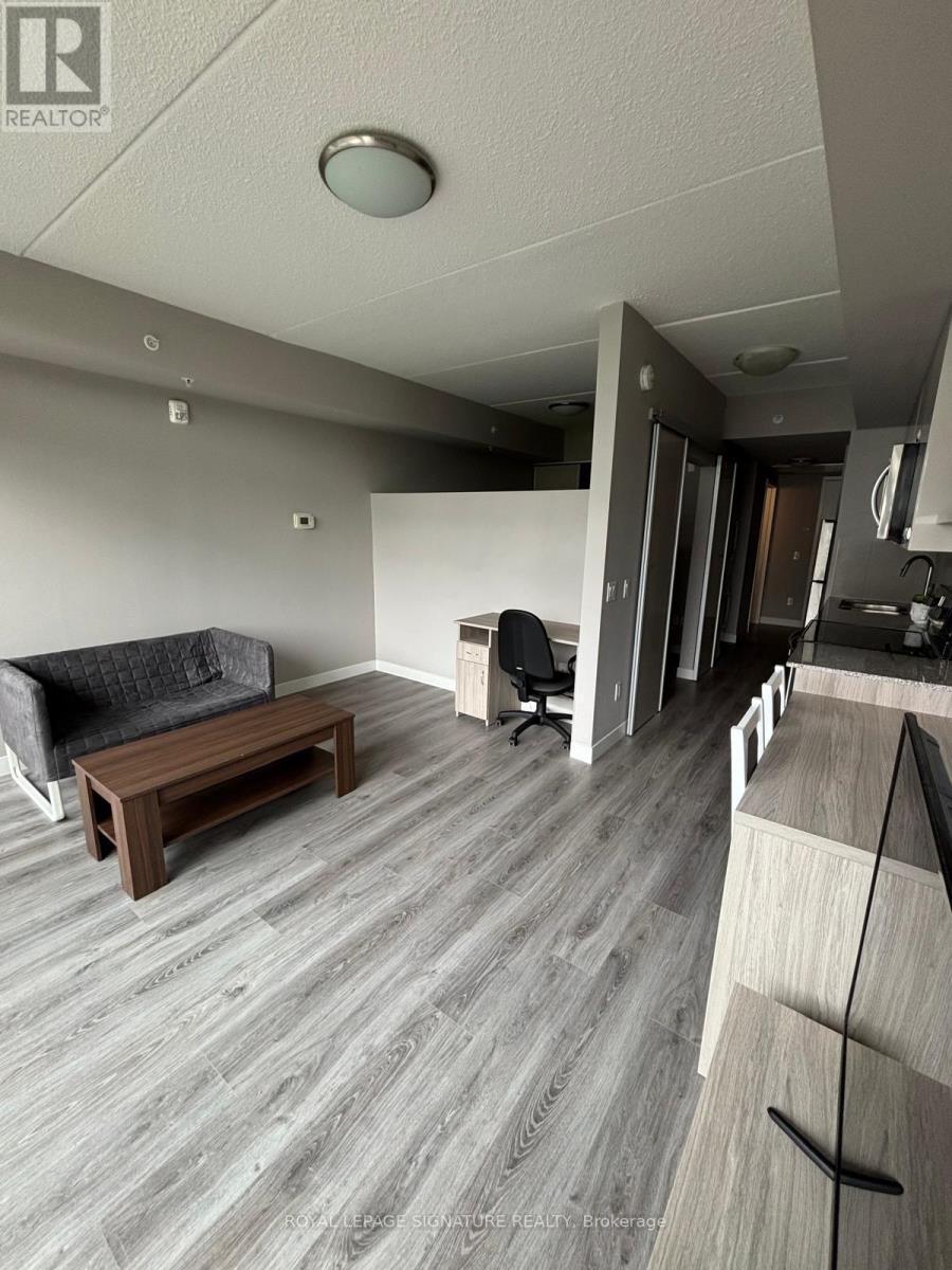 #306 308 LESTER STREET - Image 14