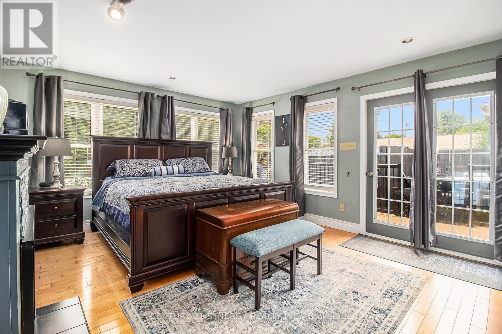92 JASPER AVENUE - Image 12