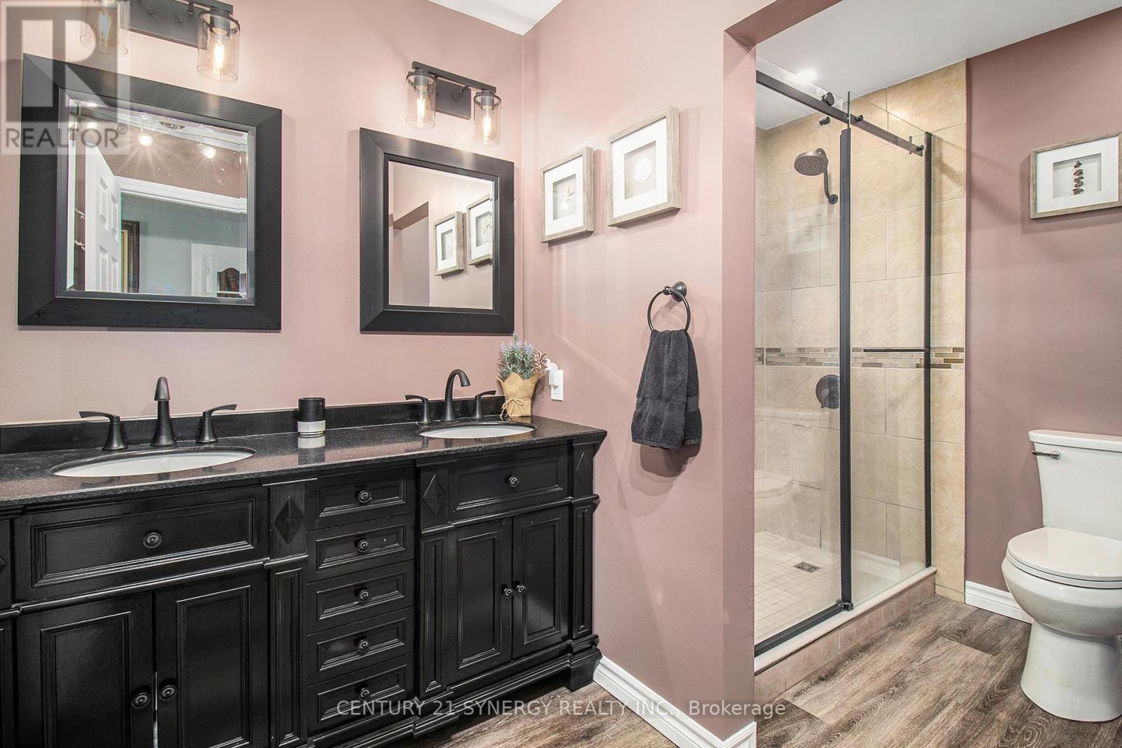 92 JASPER AVENUE - Image 15