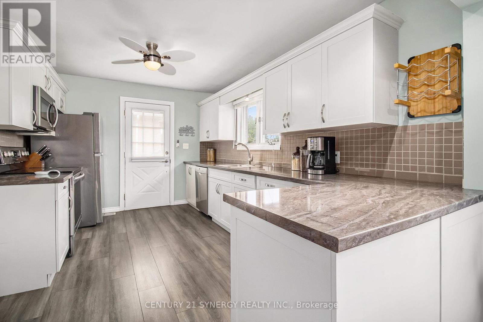 92 JASPER AVENUE - Image 3