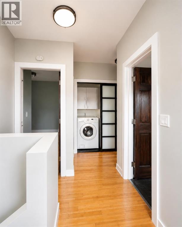 131 8 Avenue Northeast - Photo 20