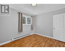 18 Bareneed Road thumbnail 18