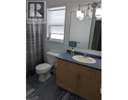 36 Bugdale Drive, Cambridge, ON N1T2K2 Photo 15
