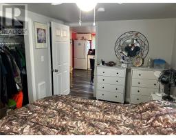 1 Ponds Lane thumbnail 18