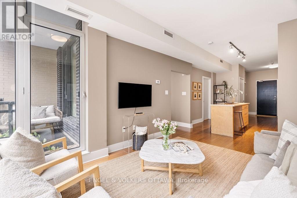 1 Bed, 1 Bath Apartment for Sale in Ottawa – 418 – 101 RICHMOND ROAD, Ottawa – MLS# X13672518 - Image 12