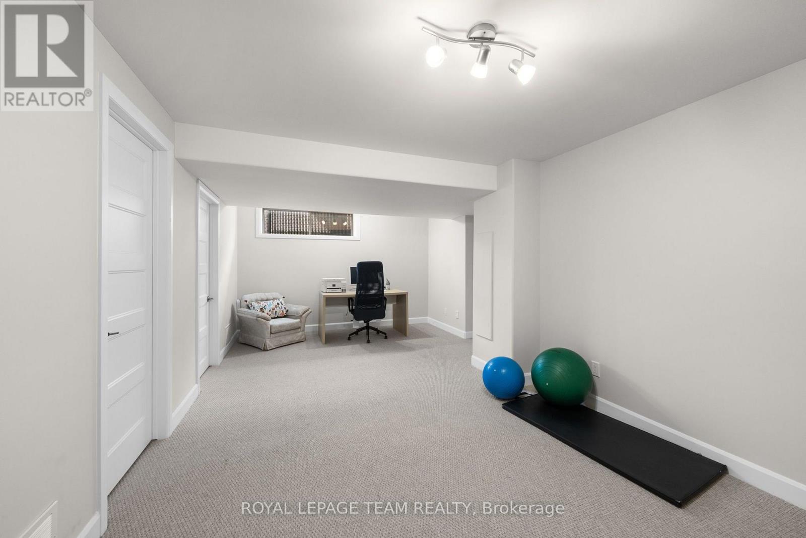 408 TWILIGHT AVENUE - 33