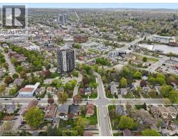 27 Roseview Avenue, Cambridge, ON N1R4A5 Photo 44