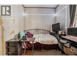 27 Roseview Avenue, Cambridge, ON N1R4A5 Photo 17