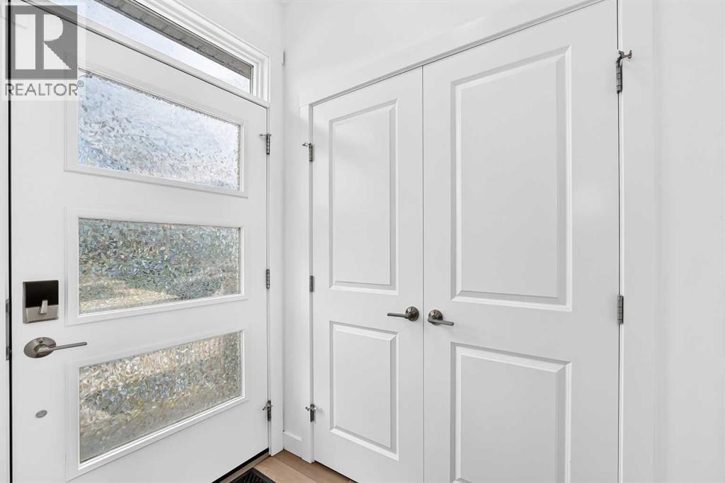 125 Herron Mews Northeast