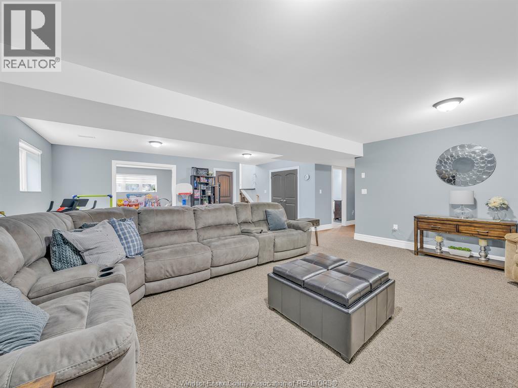 1385 PASCAL AVENUE - 30