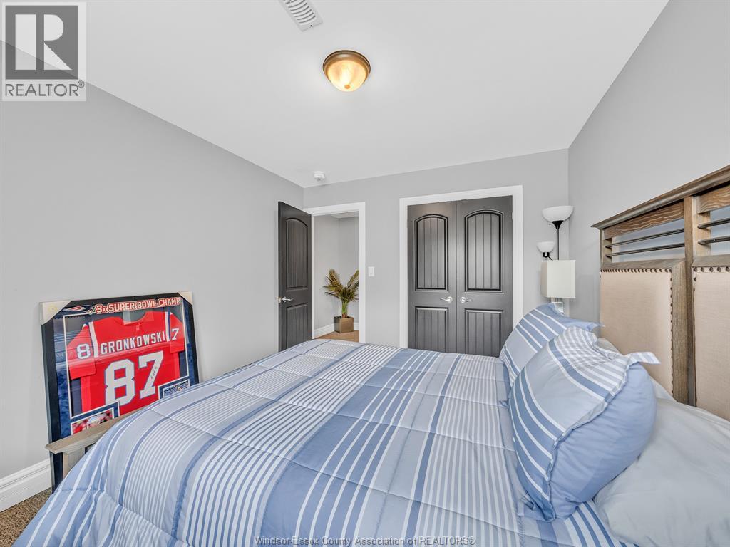 1385 PASCAL AVENUE - 36