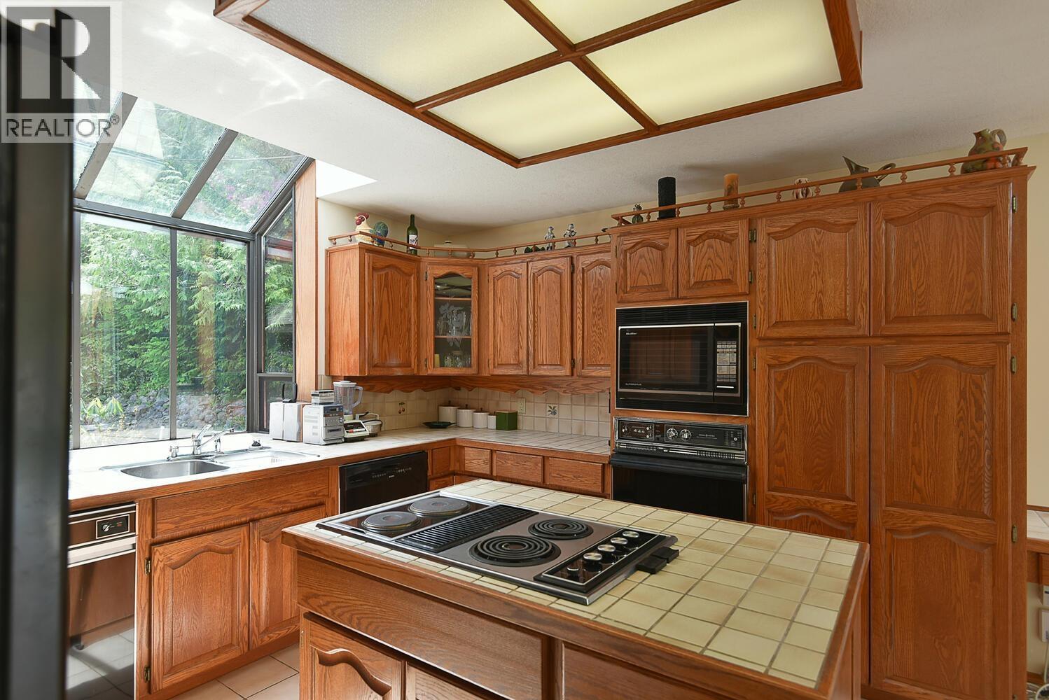 13119 NARROWS ROAD, Madeira Park