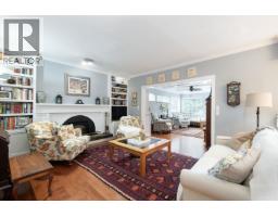 4594 Teviot Place, North Vancouver, BC V7R4M5 Photo 12