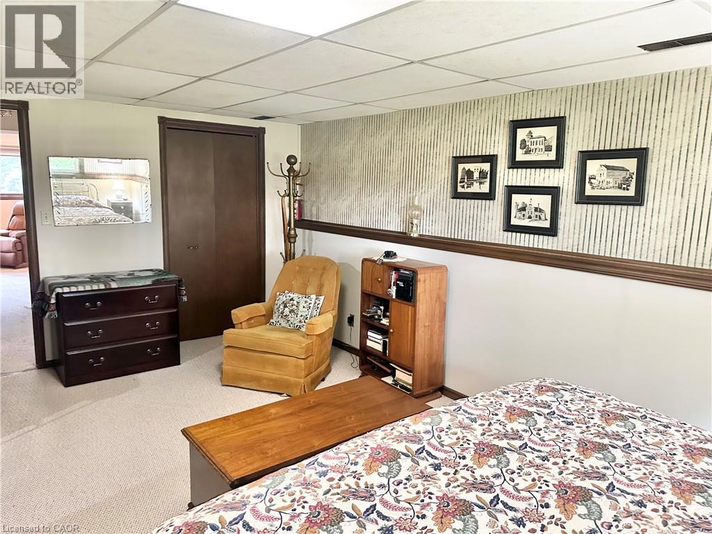 44 DOUGLAS Avenue - Image 26