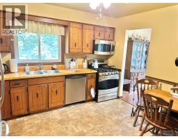 Eat in kitchen - 44 Douglas Avenue, Simcoe, ON N3Y4W8 Photo 10