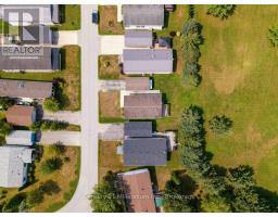 110 Rosewood Drive, Georgian Bluffs, ON N4K5N5 Photo 9