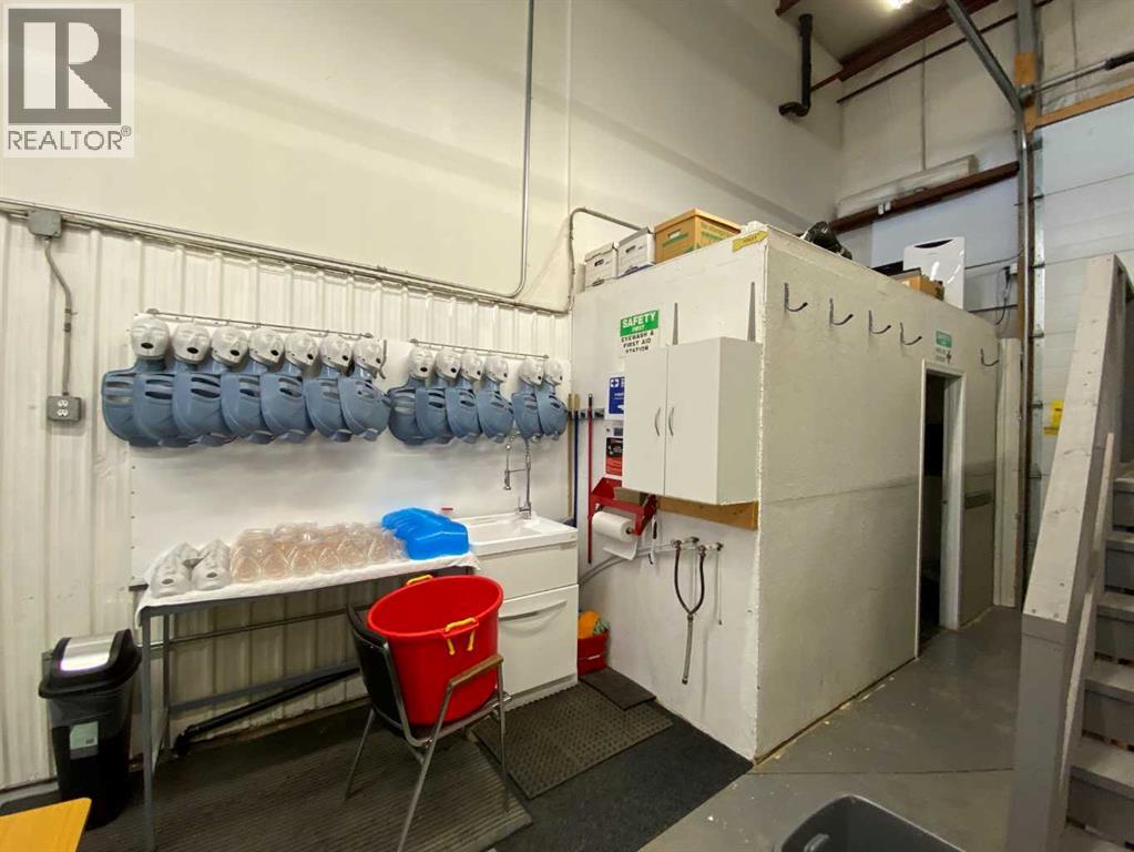 598 Industrial Road East - Photo 36
