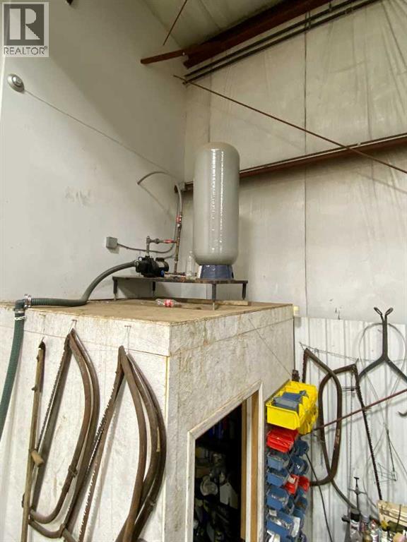 598 Industrial Road East - Photo 23