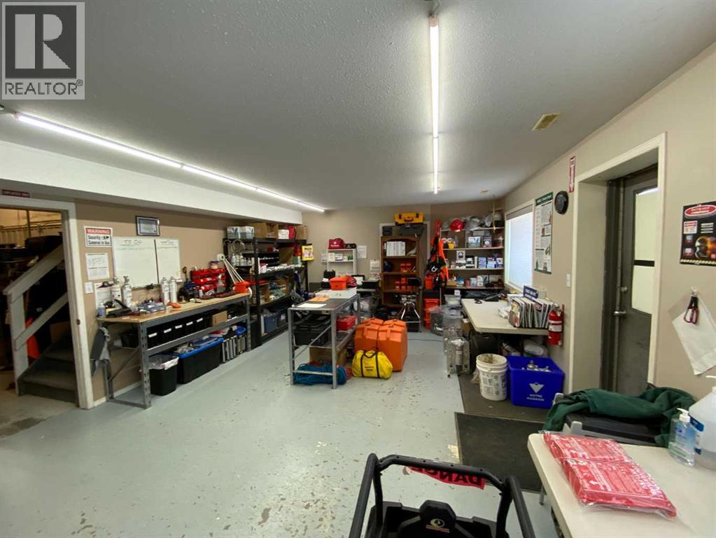 598 Industrial Road East - Photo 32
