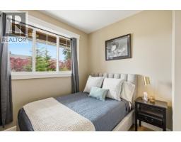 9336 Jorgensen Place, Halfmoon Bay, BC V7Z1B4 Photo 19