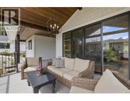 9336 Jorgensen Place, Halfmoon Bay, BC V7Z1B4 Photo 6