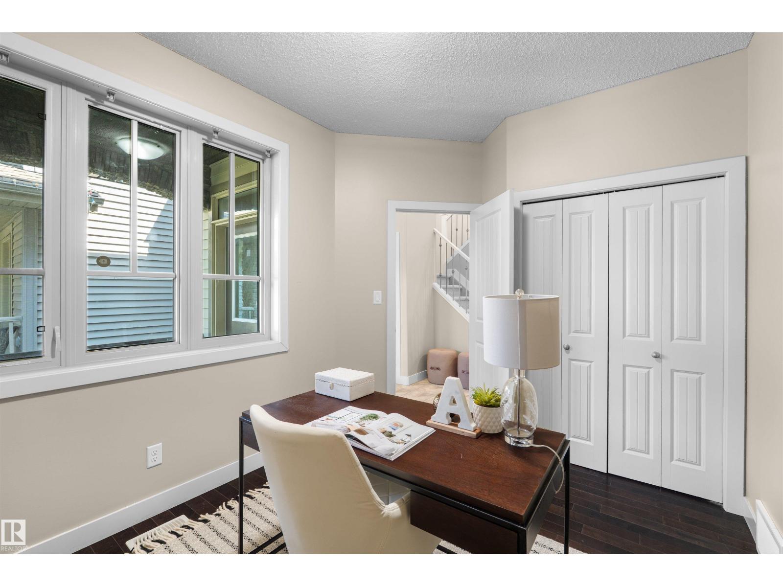 843 ARMITAGE WD SW - Photo 5