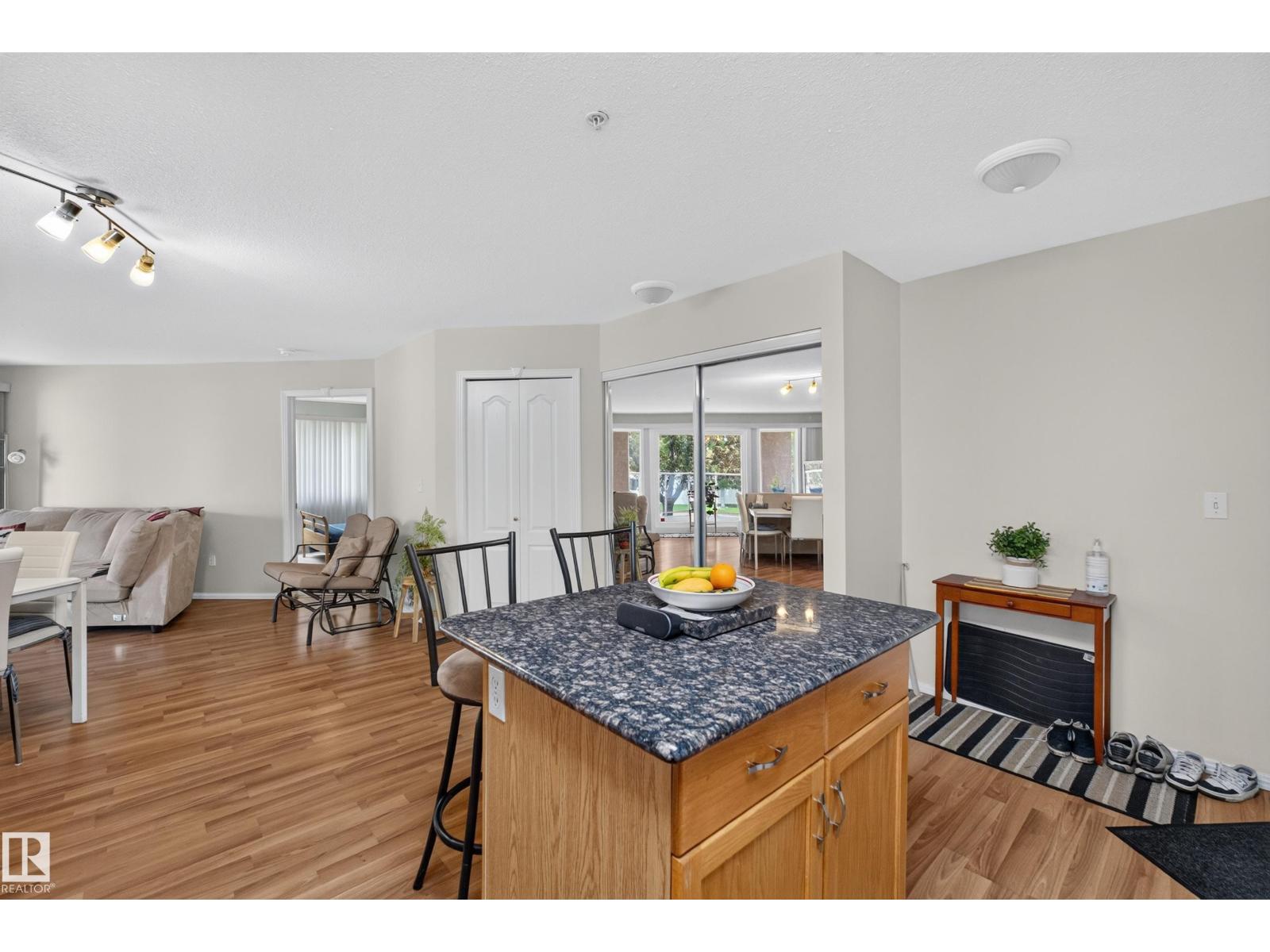 105 10421 42 Avenue NW - Photo 5